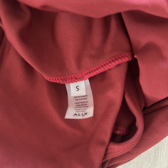 Alix one piece Swimsuit - Picture 4 of 4